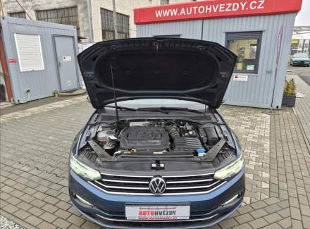 Volkswagen - Passat