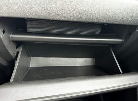 Mitsubishi - Outlander