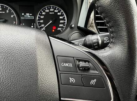 Mitsubishi - Outlander