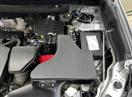 Mitsubishi - Outlander