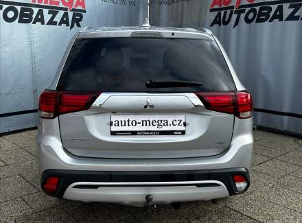 Mitsubishi - Outlander