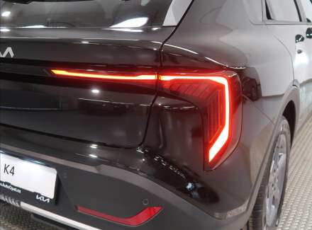 Kia - K4
