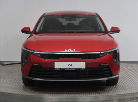 Kia - K4