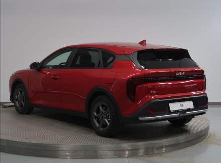 Kia - K4