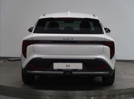 Kia - K4