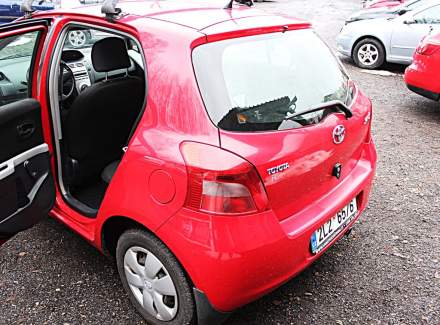 Toyota - Yaris