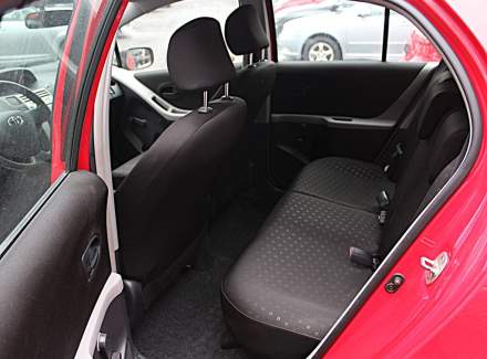 Toyota - Yaris