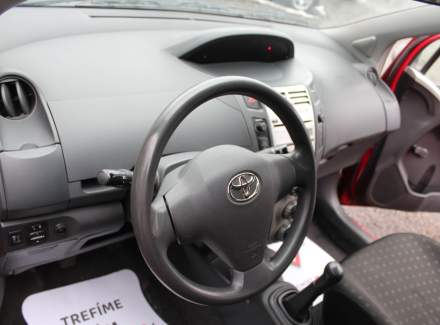 Toyota - Yaris
