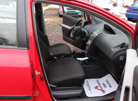 Toyota - Yaris