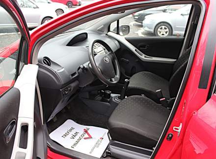 Toyota - Yaris