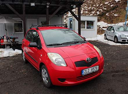 Toyota - Yaris