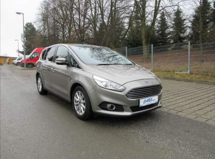 Ford - S-MAX