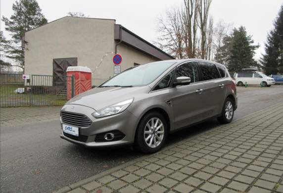 Ford - S-MAX