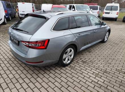 Škoda - Superb