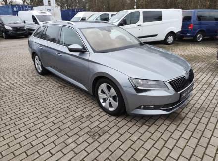 Škoda - Superb