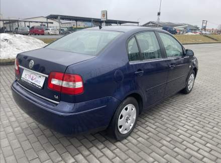 Volkswagen - Polo