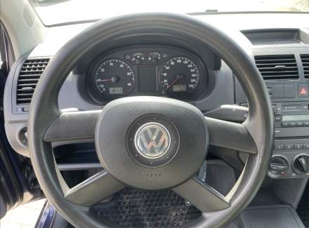 Volkswagen - Polo