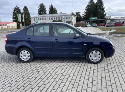 Volkswagen - Polo