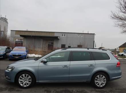 Volkswagen - Passat