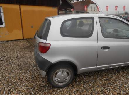 Toyota - Yaris