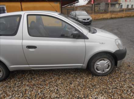 Toyota - Yaris