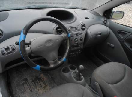 Toyota - Yaris
