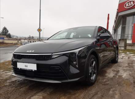 Kia - K4
