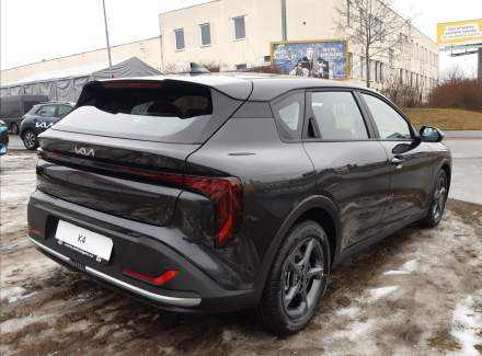 Kia - K4