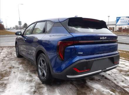 Kia - K4