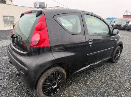 Peugeot - 107 1.0 (68 Hp) 2-Tronic