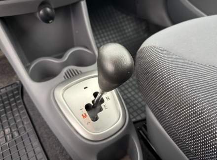 Peugeot - 107 1.0 (68 Hp) 2-Tronic