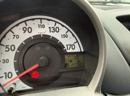 Peugeot - 107 1.0 (68 Hp) 2-Tronic