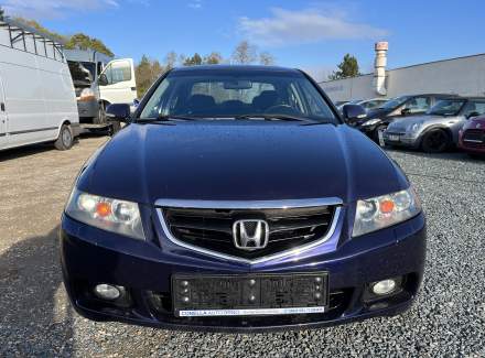 Honda - Accord 2.4 i-VTEC 16V (190 Hp)