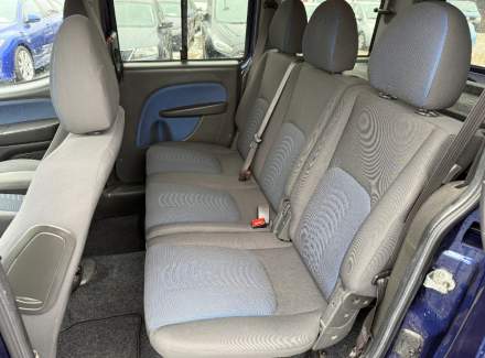 Fiat - Doblo 1.9 Multijet (120 Hp)