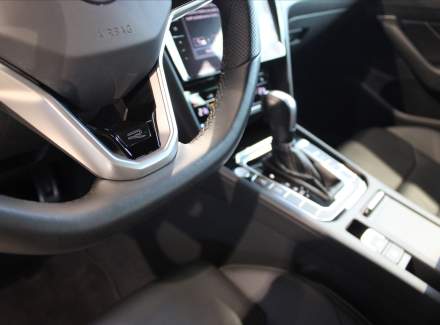 Volkswagen - Arteon