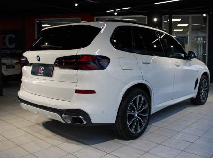 BMW - X5