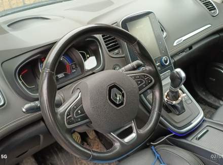 Renault - Scenic