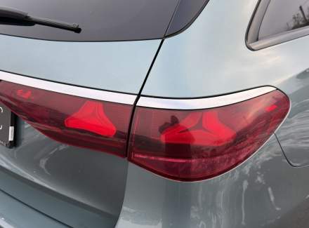 Mercedes-Benz - E-class