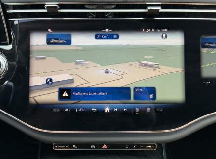 Mercedes-Benz - E-class