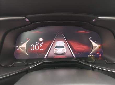 DS Automobiles - DS7 Crossback