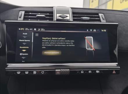 DS Automobiles - DS7 Crossback