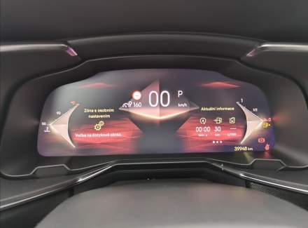 DS Automobiles - DS7 Crossback