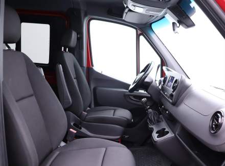 Mercedes-Benz - Sprinter
