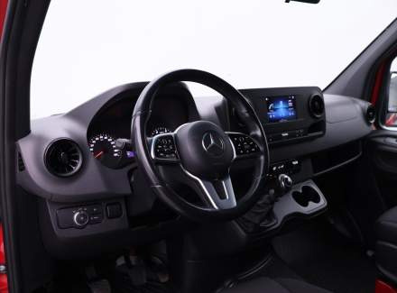 Mercedes-Benz - Sprinter