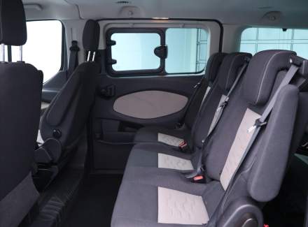 Ford - Tourneo Custom