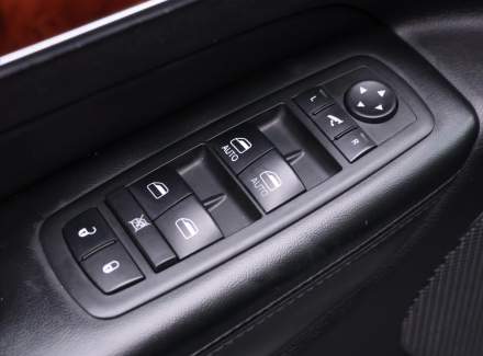 Jeep - Grand Cherokee