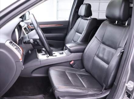 Jeep - Grand Cherokee