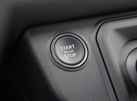 Land Rover - Defender