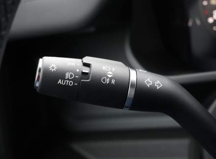 Land Rover - Defender