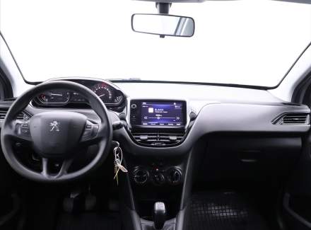 Peugeot - 208